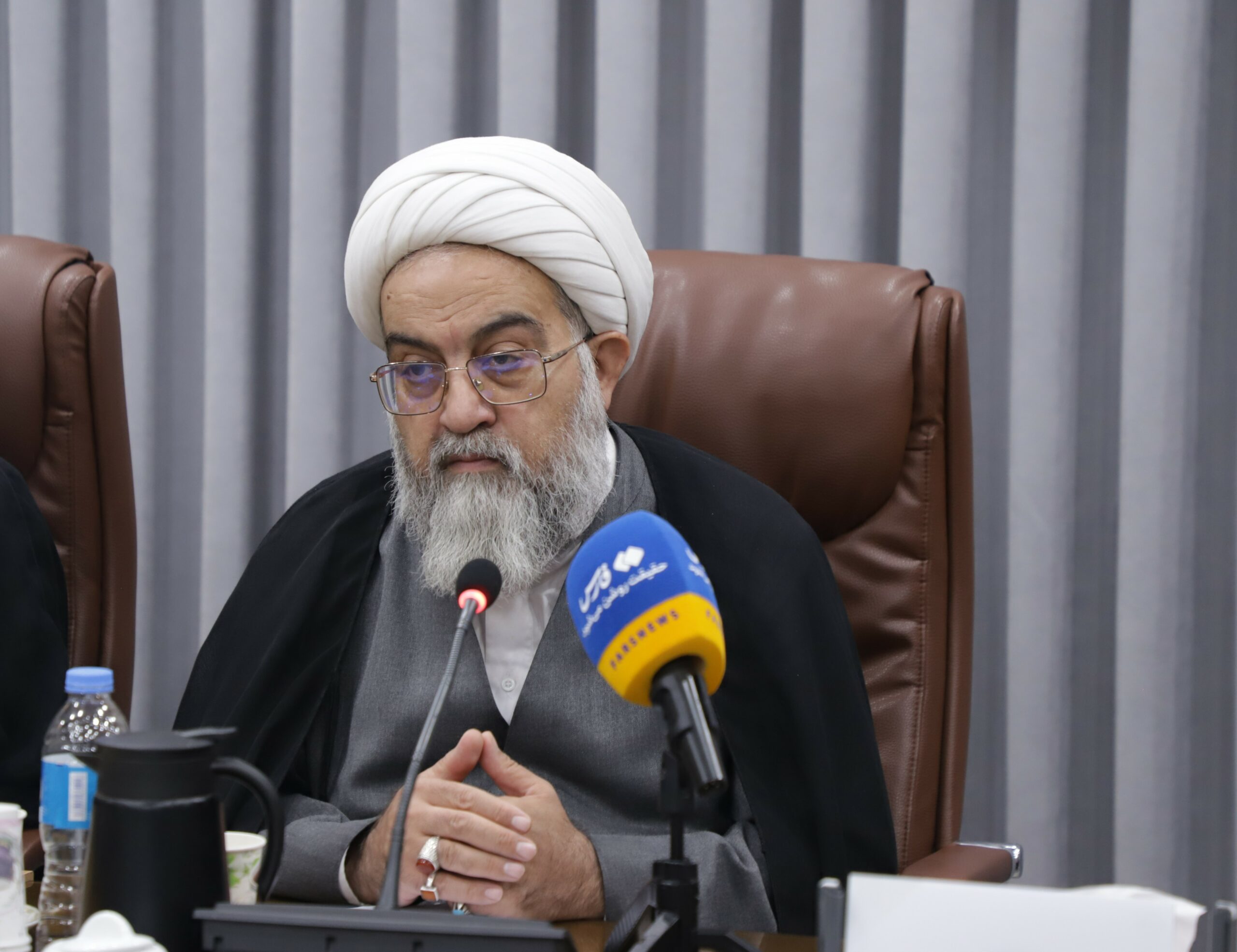 حکمرانی بدون مبانی الهیاتی به الگوی مطلوب اداره جامعه نمی‌رسد